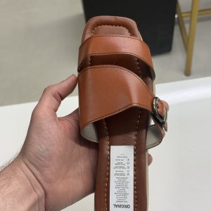 صندل چرمی کلارا  عسلی